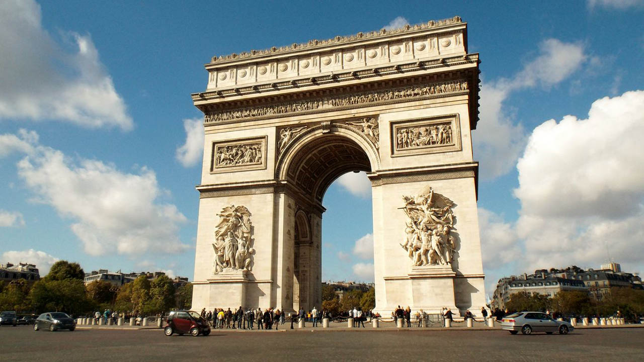 парижская триумфальная арка