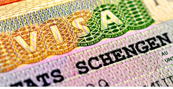 Шенгенскую визу можно сделать самостоятельно без помощи турагентства или специализированных компаний